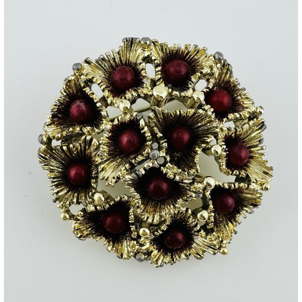 Vintage MCM Brooch 1960s Gold Tone Floral Cluster Red Cabochon Heavy 1.5”